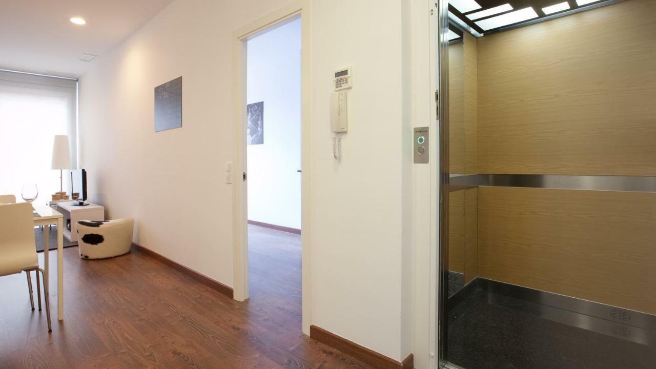 Ab Montjuic Apartman Barcelona Kültér fotó
